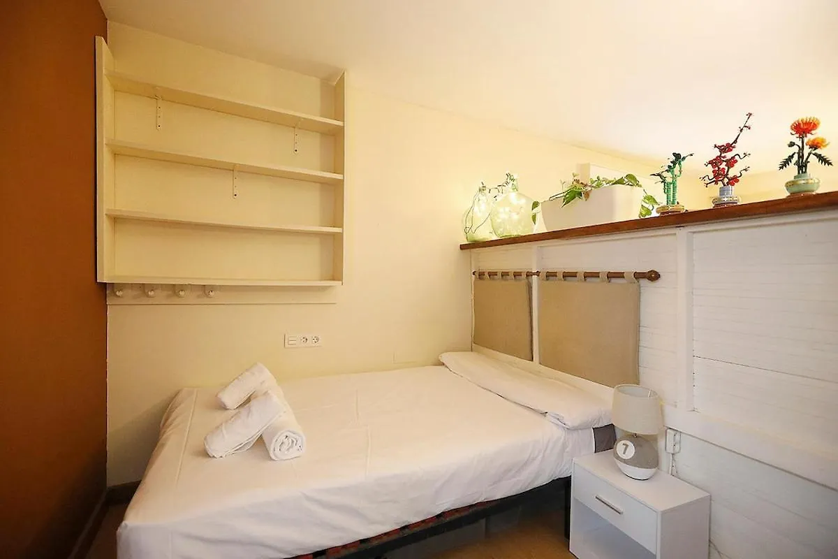 Bright Apartment 2 Bedrooms And 2 Bathrooms, Balcony And Views San Sebastián