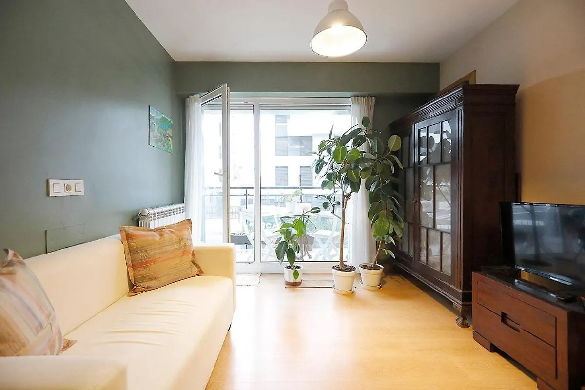 Contacts de Bright Apartment 2 Bedrooms And 2 Bathrooms, Balcony And Views